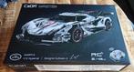 CaDA C61053W V12 Hypercar (met RC) - Nieuw in doos!, Ophalen, Nieuw, Overige merken