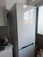Koelkast met vriezer merk Sharp, Witgoed en Apparatuur, Koelkasten en IJskasten, Ophalen, Gebruikt, 200 liter of meer, 160 cm of meer