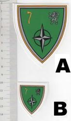Sticker embleem Nato Headquarters Landcent Het embleem symb, Verzamelen, Militaria | Algemeen, Embleem of Badge, Overige gebieden