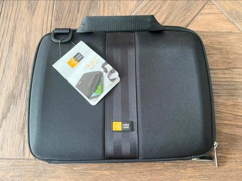 Case Logic QTA-110, Computers en Software, Laptoptassen, Zo goed als nieuw, Rugzak, Ophalen of Verzenden