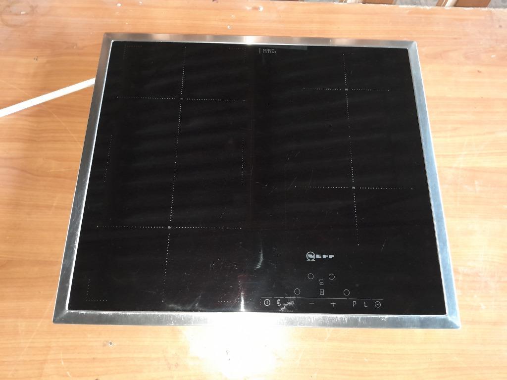NEFF FLEXZONE T43D49N2 INDUCTIE KOOKPLAAT 4 KOOKZONES, Witgoed en Apparatuur, Kookplaten, Gebruikt, Inbouw, Inductie, 4 kookzones