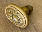 Antieke fraai bewerkte messing deurknop (zwaar), Antiek en Kunst, Ophalen of Verzenden