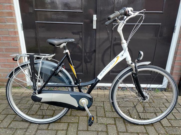 Goede Batavus Crescendo framehoogte 57cm. 8 versnellingen., Fietsen en Brommers, Fietsen | Dames | Damesfietsen, Zo goed als nieuw