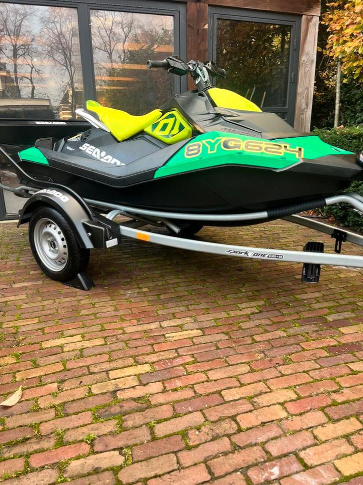 Seadoo Spark Trixx / 39 uur, Watersport en Boten, Waterski's, Zo goed als nieuw, Waterski's, Ophalen