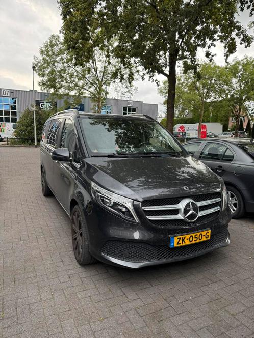 Mercedes-Benz V-Klasse 300 d Kort 4-MATIC, Auto's, Mercedes-Benz, Particulier, Diesel, MPV, Automaat, Origineel Nederlands, Zilver of Grijs