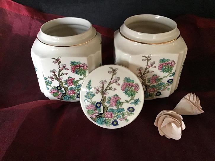 2 porseleinen theebusjes. Gemaakt in opdracht van DE, Antiek en Kunst, Antiek | Porselein, Ophalen of Verzenden