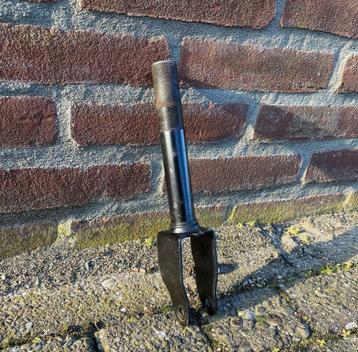 Mooie threaded stuntstep voorvork beschikbaar voor biedingen