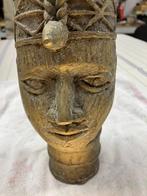 Benin-stijl bronzen hoofd – Nigeriaanse kunst 20e eeuw, Antiek en Kunst, Verzenden
