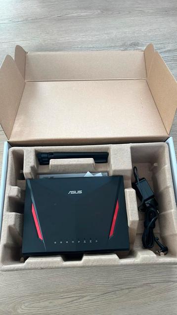asus RT-2900 beschikbaar voor biedingen