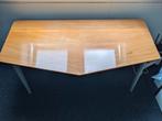 Degelijk houten bureau, Huis en Inrichting, Bureaus, Ophalen, Gebruikt, Bureau
