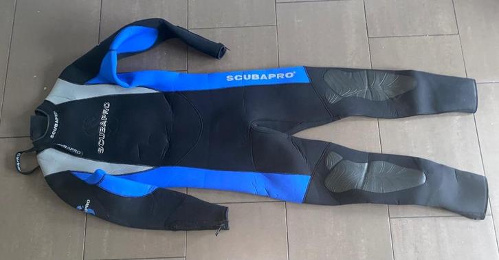Scubapro 5 mm wetsuite maat M izgst, Watersport en Boten, Watersportkleding, Zo goed als nieuw, Wetsuit, Kind, Ophalen of Verzenden
