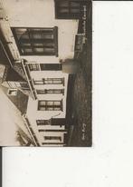 Den Burg Dorpspomp met woningen 11-8-1932, Verzenden, 1920 tot 1940, Gelopen, Zuid-Holland