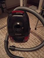 AEG stofzuiger 2000 Watt sterke zuigkracht, Ophalen of Verzenden, Zo goed als nieuw, 1600 tot 2000 watt