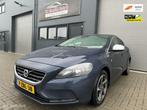 Volvo V40 2.0 D4 Ocean Race Business, Auto's, Gebruikt, Blauw, Bedrijf, 26 km/l