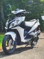 Unieke, Stoere, Witte Honda NSC50R - Zeldzaam en Comfortabel, Fietsen en Brommers, Ophalen, Maximaal 45 km/u, 49 cc, Benzine