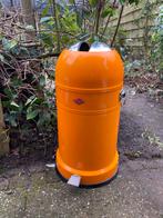 Oranje Wesco prullenbak (sluit niet meer goed), Ophalen, Gebruikt, Met pedaal, 50 tot 75 cm