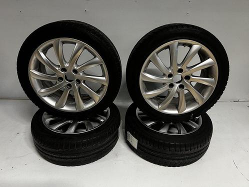 Alfa Giulietta winterset 17 inch velgen 225/45R17, Auto-onderdelen, Banden en Velgen, Banden en Velgen, Winterbanden, 17 inch