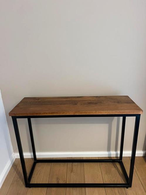Sidetable, Huis en Inrichting, Tafels | Sidetables, Zo goed als nieuw, 25 tot 50 cm, 100 tot 150 cm, Rechthoekig, Ophalen of Verzenden