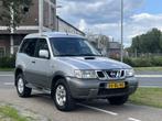Nissan Terrano 3.0 Di Sport FR-B | 4x4 | Trekhaak 3000 KG |, Stof, Gebruikt, 3000 kg, Bedrijf
