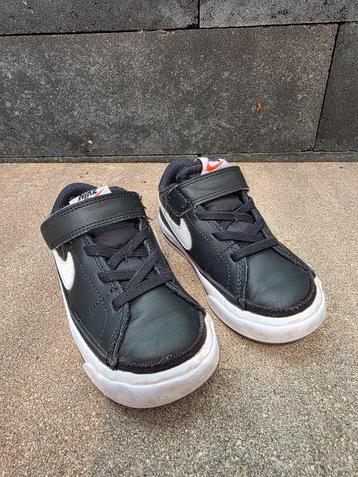 NIKE - maat 25 (Kinderschoenen) Sneakers beschikbaar voor biedingen