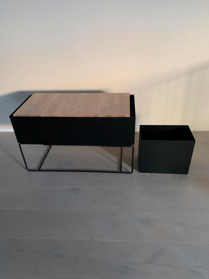 Plant Box plantenbak van Ferm Living Zwart, Tuin en Terras, Bloembakken en Plantenbakken, Zo goed als nieuw, Metaal, Binnen, Balkon