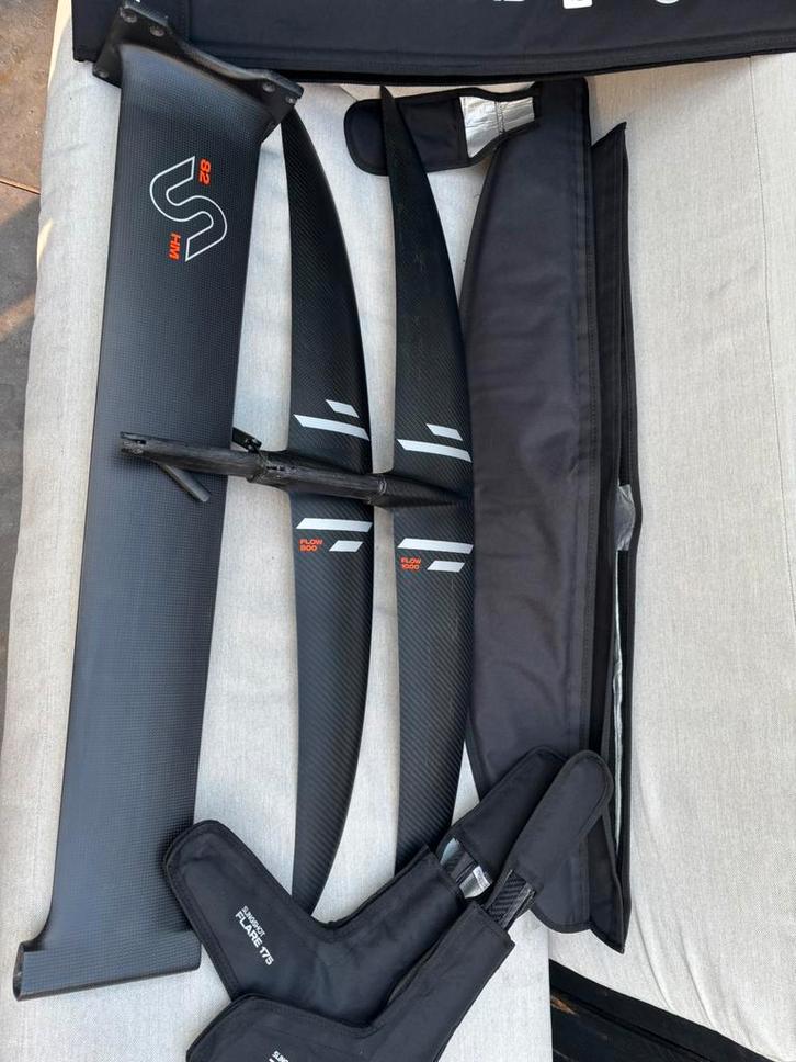 Wingfoil Slinghsot One-Lock set, Watersport en Boten, Wingsurfen, Zo goed als nieuw, Wingsurf-hydrofoil, Ophalen of Verzenden