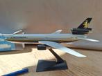 (205) DC10 1:250 Caladonian Airways, Hobby en Vrije tijd, Modelbouw | Vliegtuigen en Helikopters, Ophalen of Verzenden, Overige merken