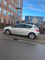 Opel Astra 1.6 16V 5D 2010 Grijs, Auto's, Opel, Voorwielaandrijving, 4 cilinders, Origineel Nederlands, Handgeschakeld
