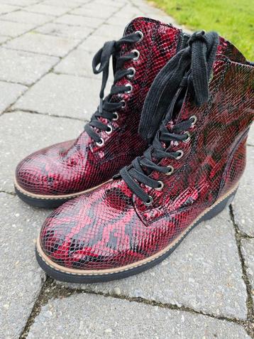 Nieuwe Rode Laarzen - Merk Waldlaufer beschikbaar voor biedingen