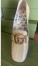 Originele en nieuwe Gucci pumps / schoenen maat 37, Nieuw, Beige, Ophalen of Verzenden