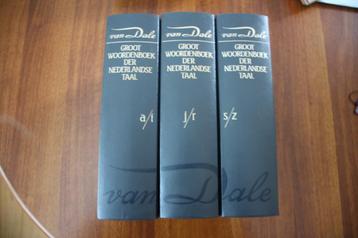 Van Dale Groot woordenboek der Nederlandse taal beschikbaar voor biedingen