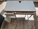 ikea kinderkamer bureau. 50Dx105Bx75H, Ophalen, Gebruikt