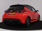 Toyota Yaris 1.5 Hybrid Launch Edition | Navigatie | JBL | T, Auto's, 12 maanden, 450 kg, Gebruikt, Bedrijf