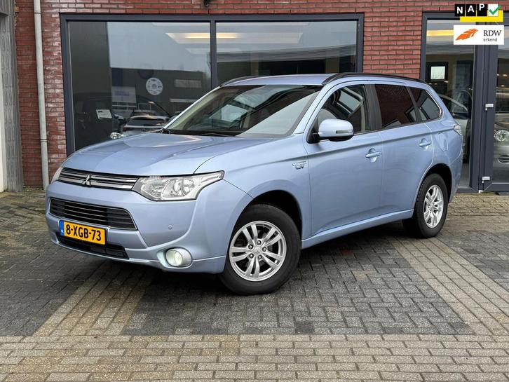 Mitsubishi Outlander 2.0 PHEV Business Edition | Camera | Tr, Auto's, Mitsubishi, Bedrijf, Te koop, Outlander, 4x4, ABS, Achteruitrijcamera