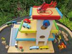 Houten garage met houten treinrails, Ophalen of Verzenden, Gebruikt, Overige typen