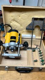 Dewalt bovenfrees, Doe-het-zelf en Verbouw, Gebruikt, Ophalen of Verzenden, Bovenfrees, Dewalt