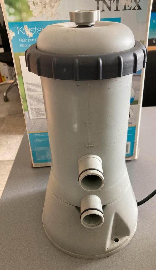 Intex Filterpomp 3.4 m3/hr, Tuin en Terras, Zwembad-toebehoren, Zo goed als nieuw, Zwembadpomp, Ophalen of Verzenden