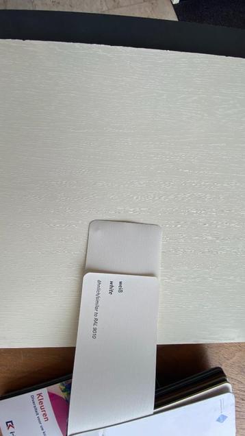 HPL 6mm Wit / wit houtnerf folie of glad structuurlak beschikbaar voor biedingen