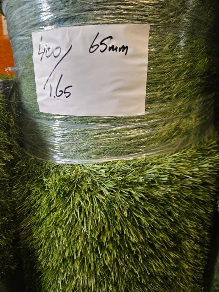 Kunstgras coupon 65mm poolhoogte 1.65 x 4.00 nu €65,-, Tuin en Terras, Gras en Kunstgras, Nieuw, 20 m² of meer, Ophalen of Verzenden
