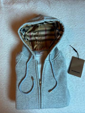 Burberry vest beschikbaar voor biedingen