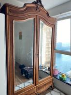 Big cupboard with mirror, Ophalen, Met deur(en), 200 cm of meer, 50 tot 100 cm