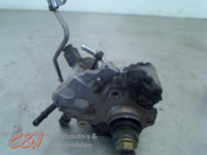 Brandstofpomp Mechanisch van een Mercedes Vito, Auto-onderdelen, Brandstofsystemen, Mercedes-Benz, Gebruikt, 3 maanden garantie