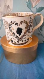 Extra grote Wedgwood mok Queen Elizabeth, Ophalen of Verzenden, Zo goed als nieuw, Servies