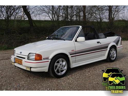 Ford Escort Cabrio 1.6 XR3 Inj., Auto's, Oldtimers, Bedrijf, Ford, Benzine, Cabriolet, Handgeschakeld, Geïmporteerd, Wit, Zwart