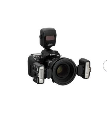 Nikon draadloze ringflitser kit beschikbaar voor biedingen