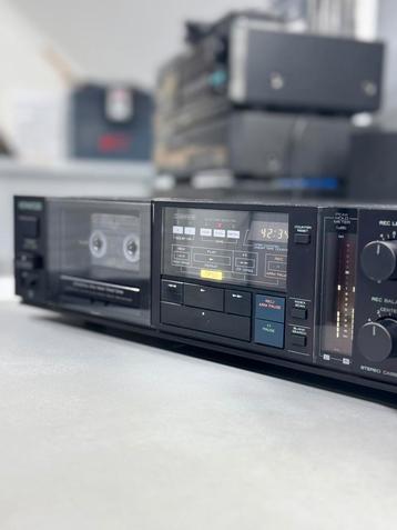 Kenwood KX-880B beschikbaar voor biedingen