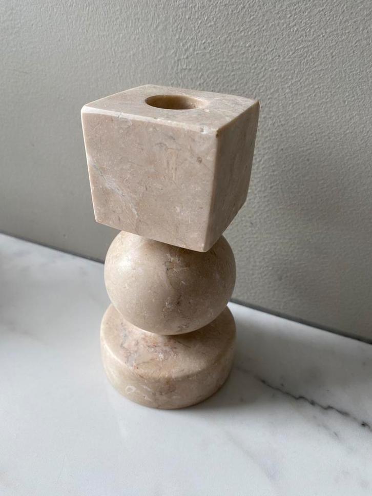 H&M marmeren kandelaar/kaarsenhouder, Huis en Inrichting, Woonaccessoires | Kandelaars en Kaarsen, Zo goed als nieuw, Minder dan 25 cm