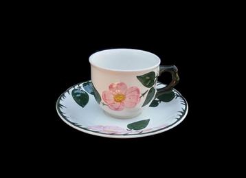 Villeroy & Boch (Wildrose) – Espressokop met schotel beschikbaar voor biedingen
