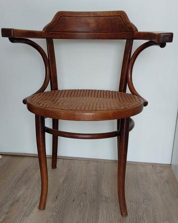 Thonet stoel I beschikbaar voor biedingen