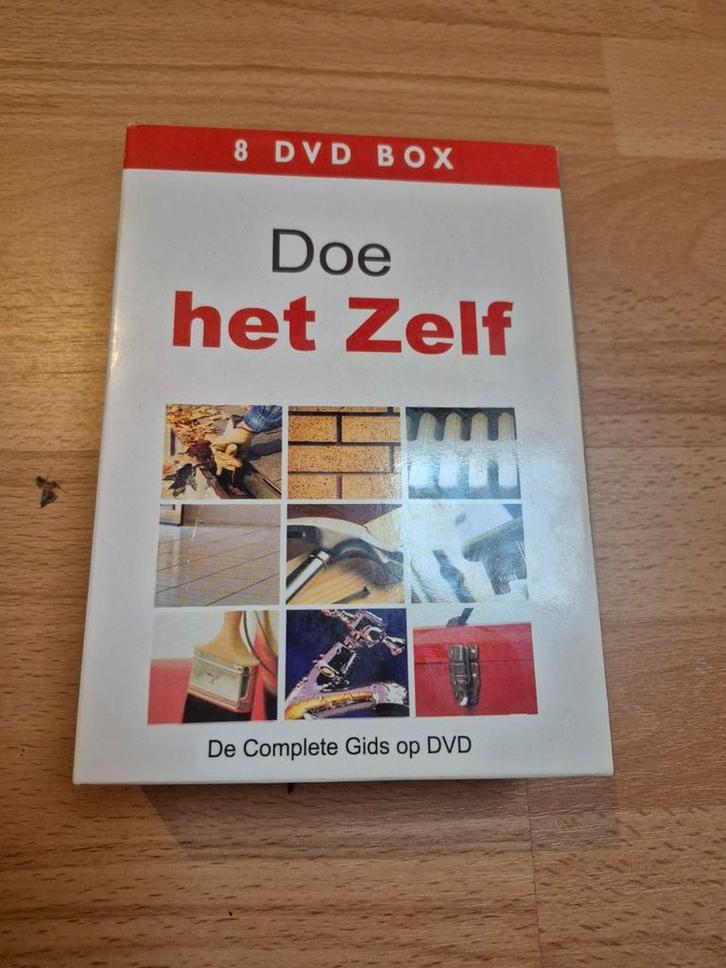 Doe Het Zelf - Complete Gids op DVD - 8 DVD Box, Cd's en Dvd's, Dvd's | Overige Dvd's, Gebruikt, Boxset, Ophalen of Verzenden